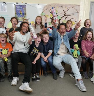 Umweltbildung mit Project Wings - Gruppenfoto