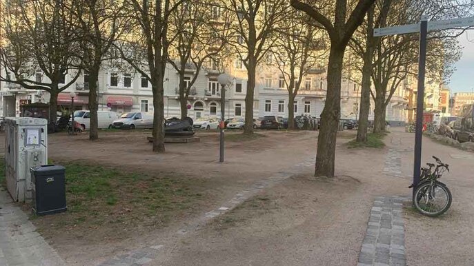 Greencity Hamburg-Begrünungsfläche ottenser-marktplatz in Hamburg